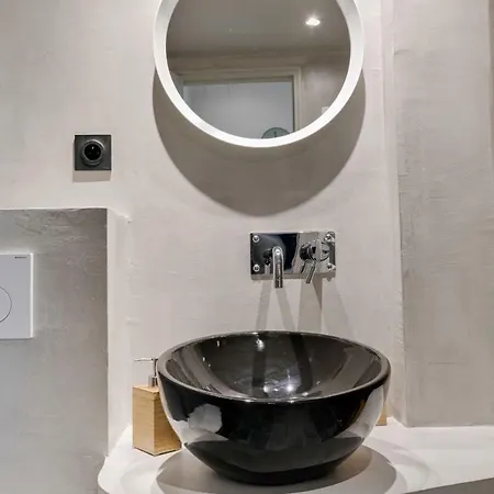 Luckey Homes - Rue Chapon パリ