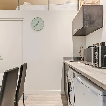 Luckey Homes - Rue Chapon Apartman *